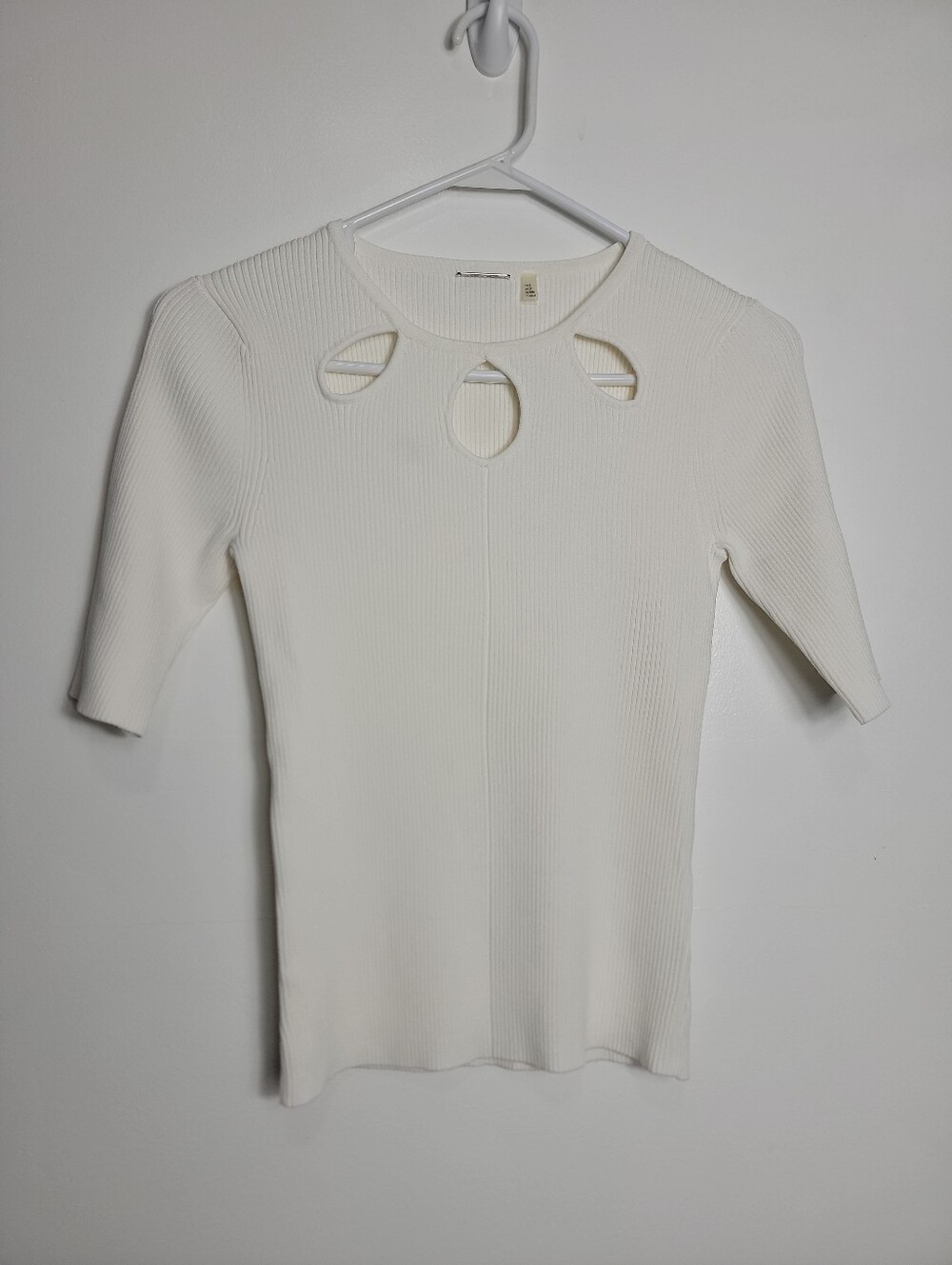 Elie Tahari Women's White Ribbed W/ Cut Out Accent Short Sleeve Top, S